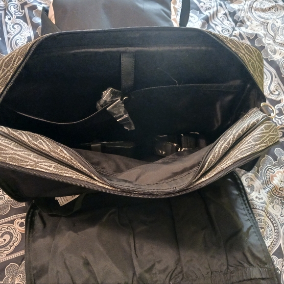 Adrienne Vittandini laptop/travel bag - Picture 5 of 9